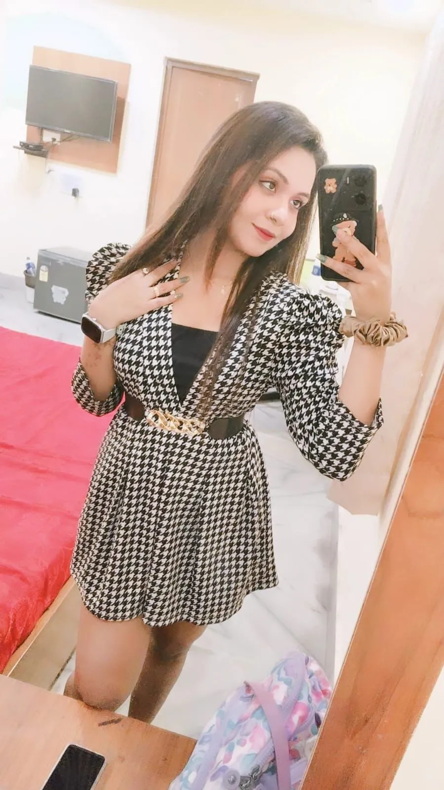 Beautiful Indore call girl in an elegant dress